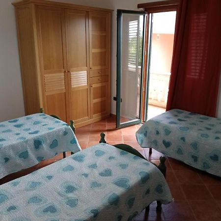 Hotel Sottovento Sant'Egidio del Monte Albino Buitenkant foto