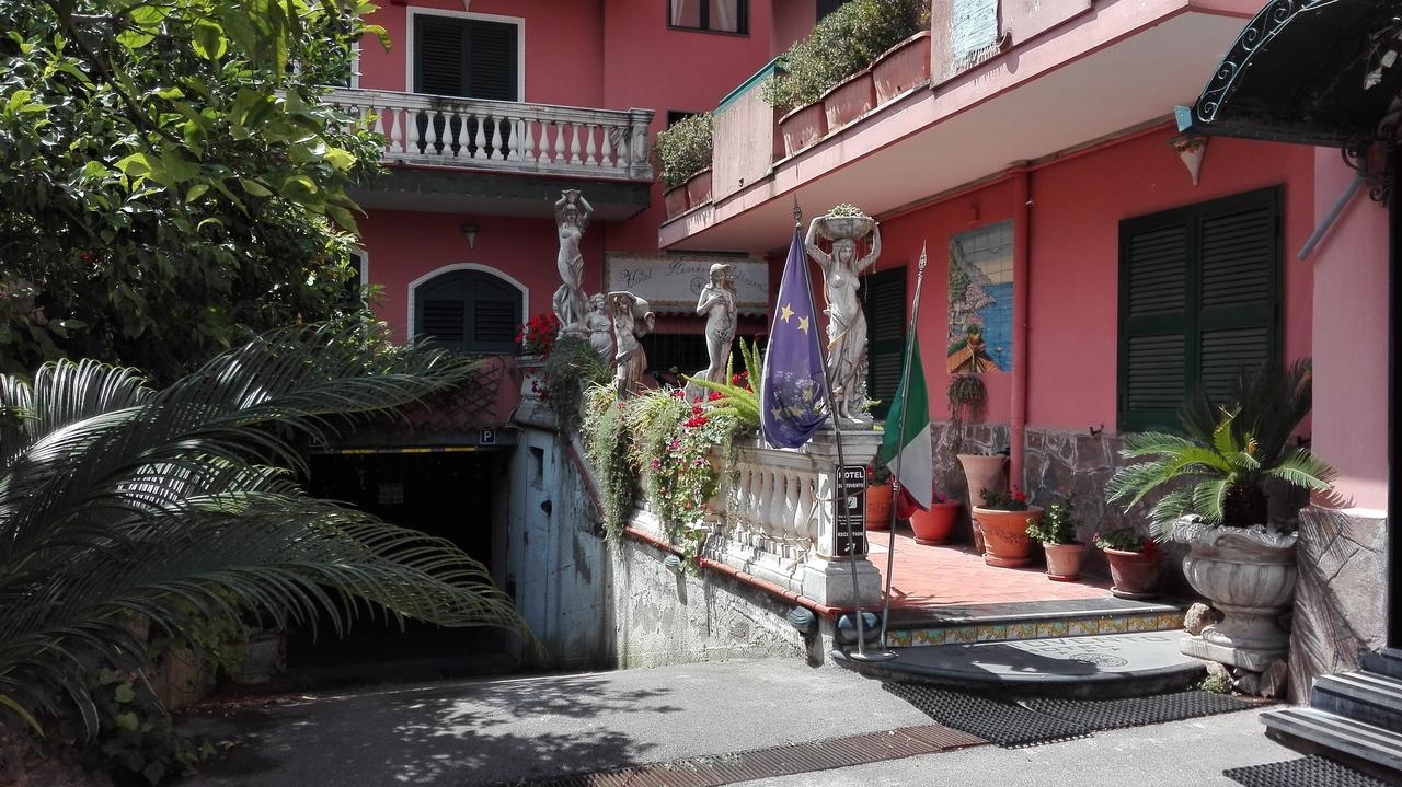 Hotel Sottovento Sant'Egidio del Monte Albino Buitenkant foto